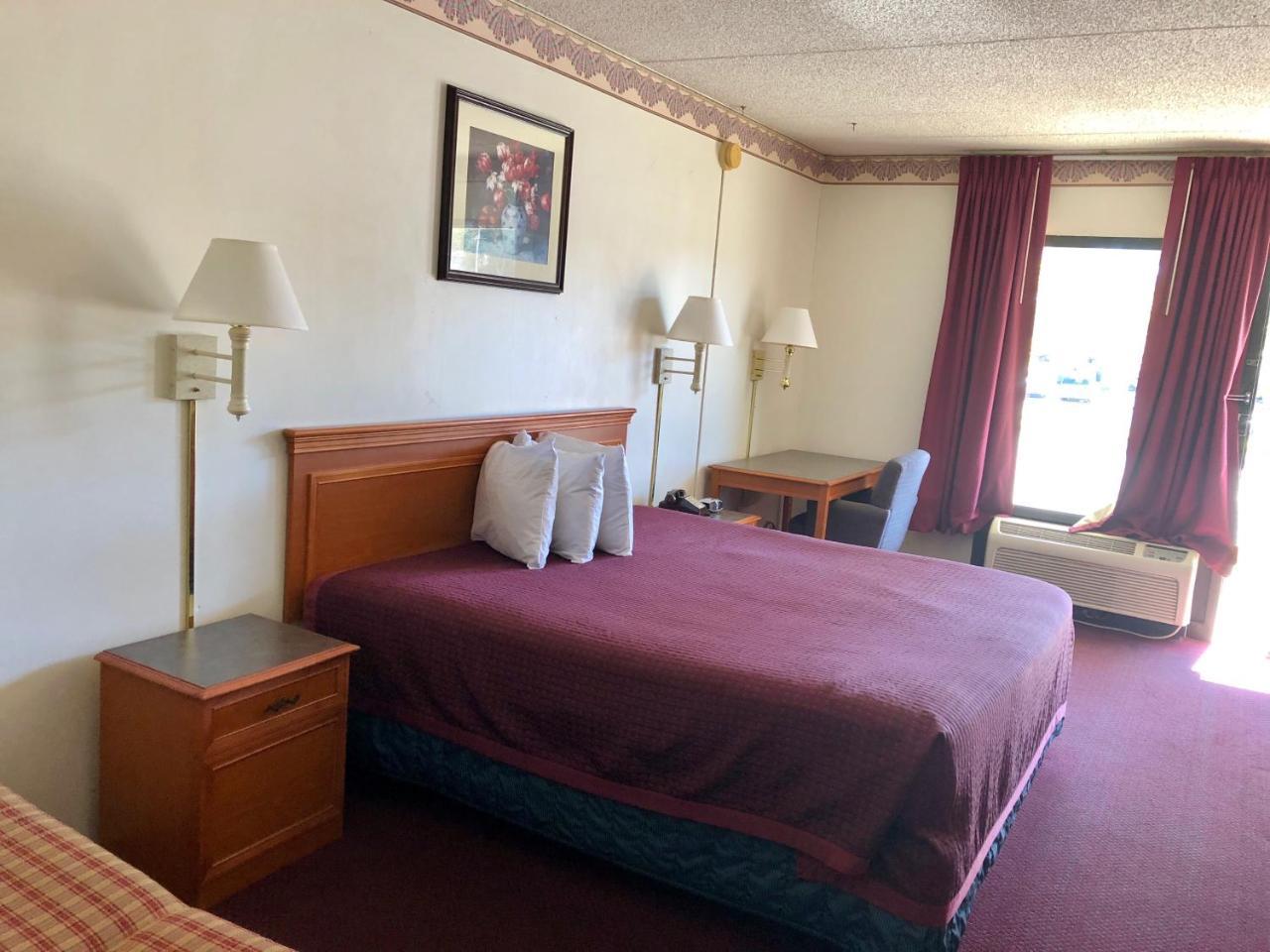 Kewanee Motor Lodge ภายนอก รูปภาพ