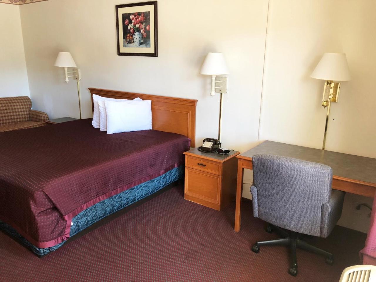 Kewanee Motor Lodge ภายนอก รูปภาพ